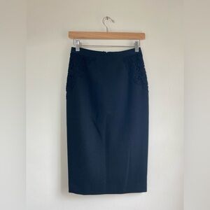 ● Vintage Elie Tahari Lace Black Pencil Skirt ●